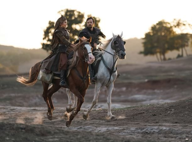 Mert Yazıcıoğlu'nun 'Kuruluş Orhan'dan alacağı ücret dudak uçuklattı - Resim: 13