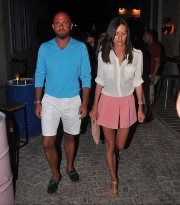 Yasemin Ergene’den ayrılan İzzet Özilhan eğlencede yakalandı: Bekar hayatına hızlı giriş yaptı - Resim: 29