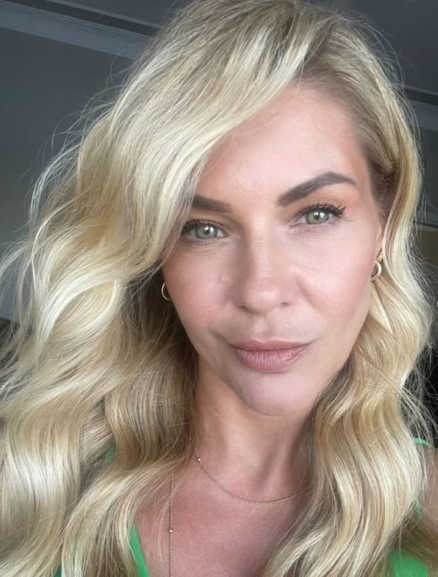 Mehmed Fetihler Sultanı’nın Halime Hatun'u Emine Ün’ün genç kalmasının sırrı ne? Kim der 48 yaşında! - Resim: 7