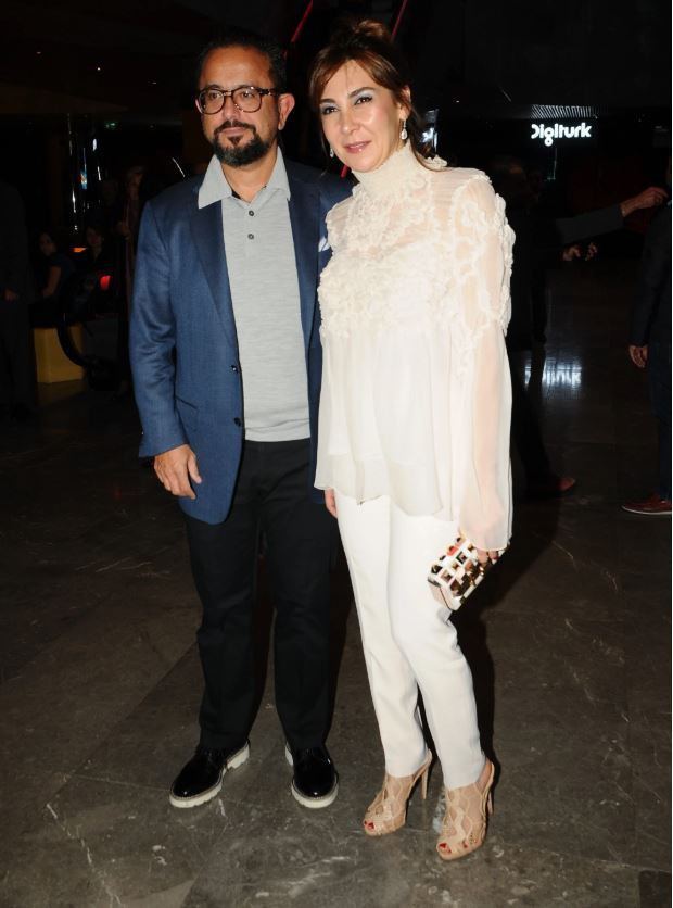 Vuslat Doğan’dan eski eşe sürpriz ziyaret: Ali Sabancı sahneden teşekkür etti - Resim : 12