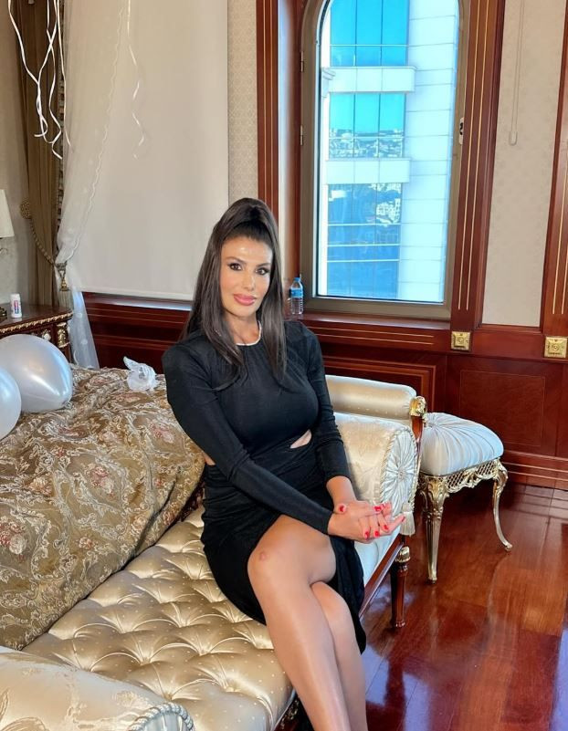 27 milyon kişi Paris Hilton’u, o ise Hatice’yi takip ediyor! Sosyal medya bu haberle kaynıyor - Resim: 16