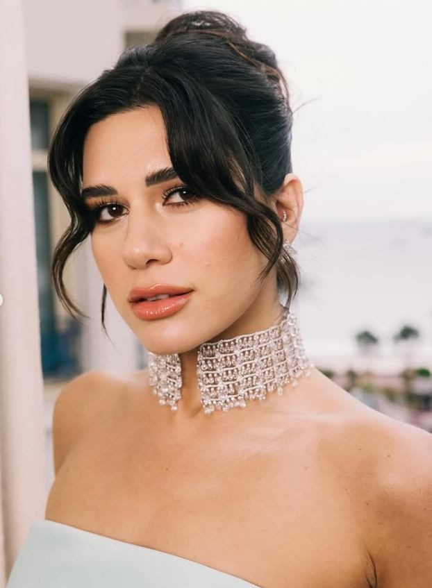 Ünlü sosyal medya fenomeni Sibil Çetinkaya son durumunu paylaştı! 17 gündür hastanede yatıyor - Resim: 1