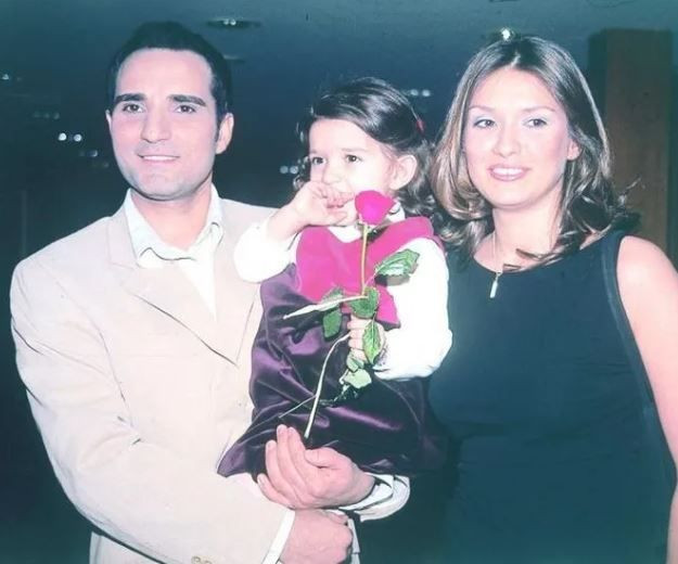 Rafet El Roman'dan çarpıcı itiraf! "Eski eşlerim çok yakın arkadaş" - Resim: 8