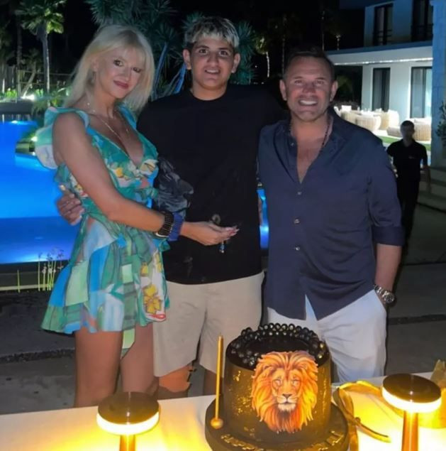 Bizimkisi bir aşk hikayesi. Galatasaray Teknik Direktörü Okan Buruk ile eski eşi Nihan Akkuş ayrılığa dayanamadı! - Resim: 10