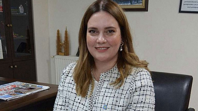 Akşener’in eli İYİ Parti kongresindeydi! Partiye dönüş peşrevi Üç ilçe başkanı aranmış - Resim : 1