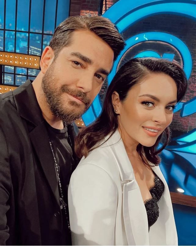 Enis Arıkan ‘Ezgi Mola' sorusuna bile katlanamadı: Daha düne kadar çifte kumrular gibiydiniz! - Resim: 3