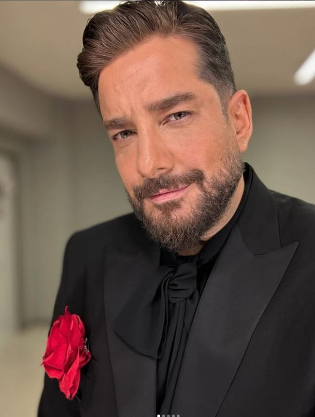 Enis Arıkan ‘Ezgi Mola' sorusuna bile katlanamadı: Daha düne kadar çifte kumrular gibiydiniz! - Resim: 42