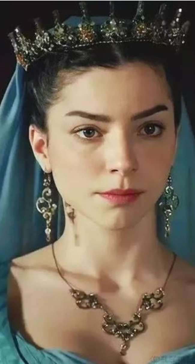 Muhteşem Yüzyıl'ın Nurbanu Sultan’ı geri mi dönüyor? Merve Boluğur'dan bomba nostalji paylaşımı! - Resim : 1