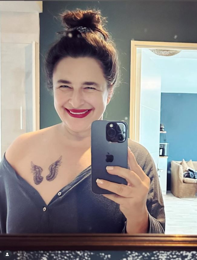 Sanat dünyasına isyan etmişti! Esra Dermancıoğlu Türkiye’yi terk etti - Resim: 2