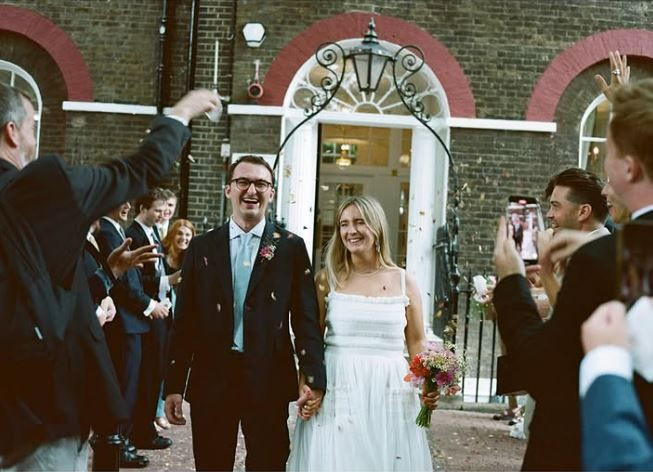 Game Of Thrones'un Bran Stark’ı Isaac Hempstead Wright imzayı attı: Hayatımın en güzel günü! - Resim: 16