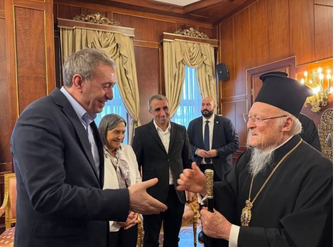 Önce Papa sonra DEM. Patrik'in ziyaretçileri 'süreç'le birlikte arttı - Resim : 2