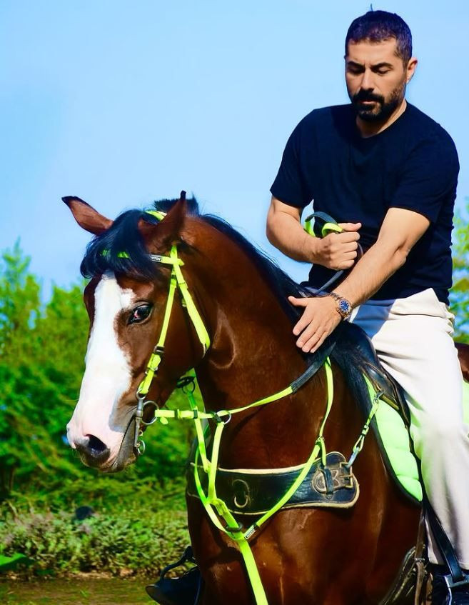 Tatlıses ailesinde yeni skandal: Baba-oğul krizinde elektronik kelepçe şoku! Ahmet Tatlıses isyan etti! - Resim: 3