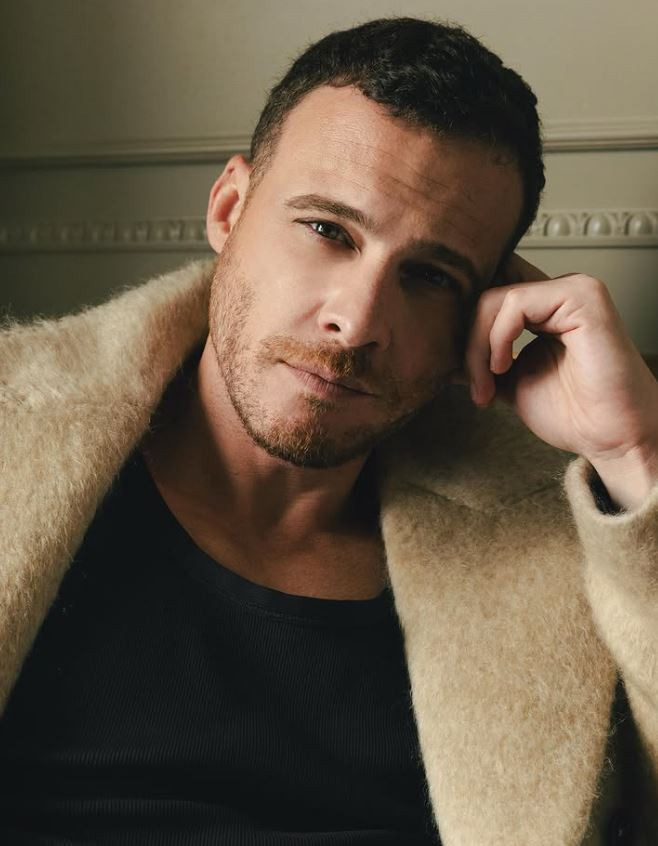 Kerem Bürsin’den Selin Yağcıoğlu’na ‘Güzellik Kızı’ ilanı: Resmen sevgili mi? - Resim : 9