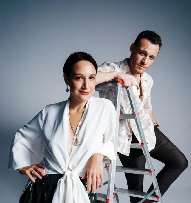 Çocukluk fotoğrafındaki o minik kız şaşırttı! Şu an tüm Türkiye'nin tanıdığı bir isim - Resim: 3