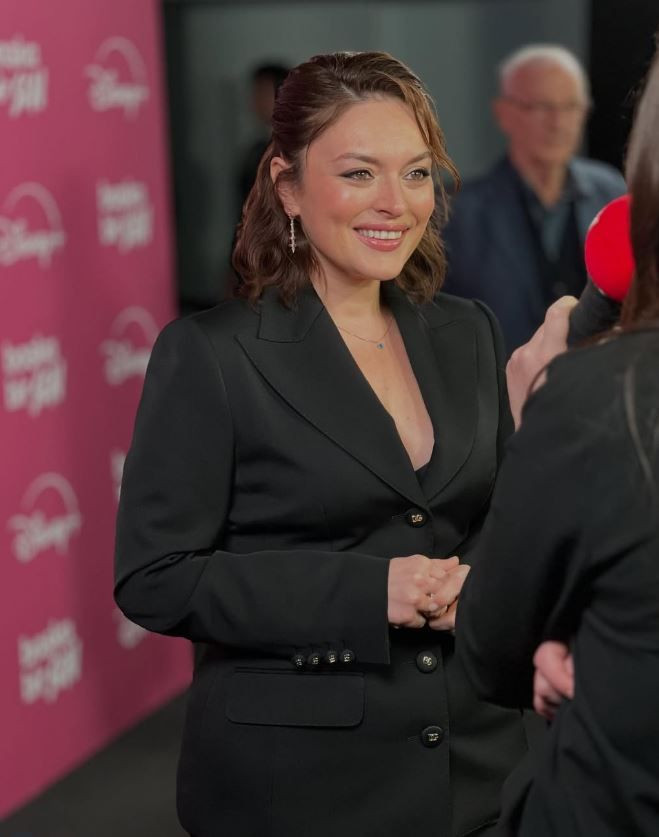 Enis Arıkan ‘Ezgi Mola' sorusuna bile katlanamadı: Daha düne kadar çifte kumrular gibiydiniz! - Resim: 30