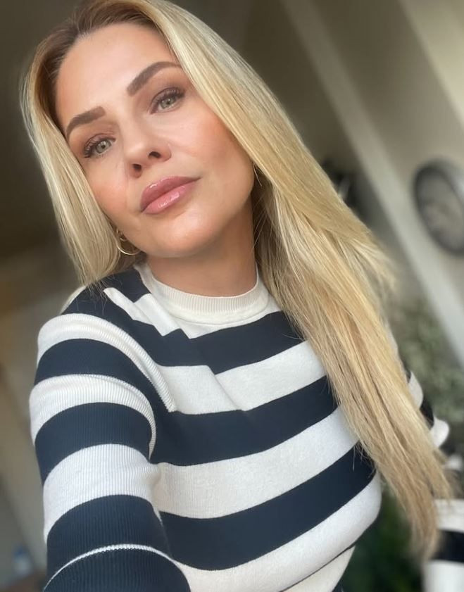 Mehmed Fetihler Sultanı’nın Halime Hatun'u Emine Ün’ün genç kalmasının sırrı ne? Kim der 48 yaşında! - Resim: 22