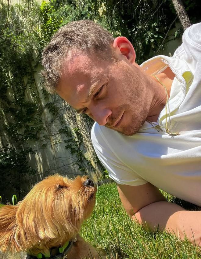 Kerem Bürsin’den Selin Yağcıoğlu’na ‘Güzellik Kızı’ ilanı: Resmen sevgili mi? - Resim : 5