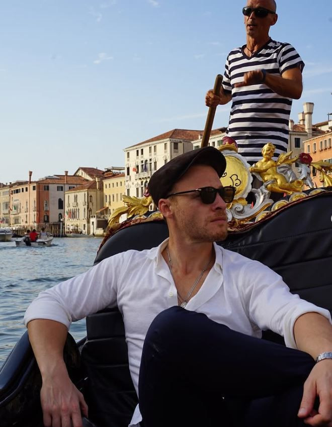 Çarpıntı dizisinin Aras Alkan’ı Kerem Bürsin'in yeni aşkı bakın kim çıktı? Sabancı’nın torunu Melisa Tapan’dan ayrılmıştı - Resim: 16