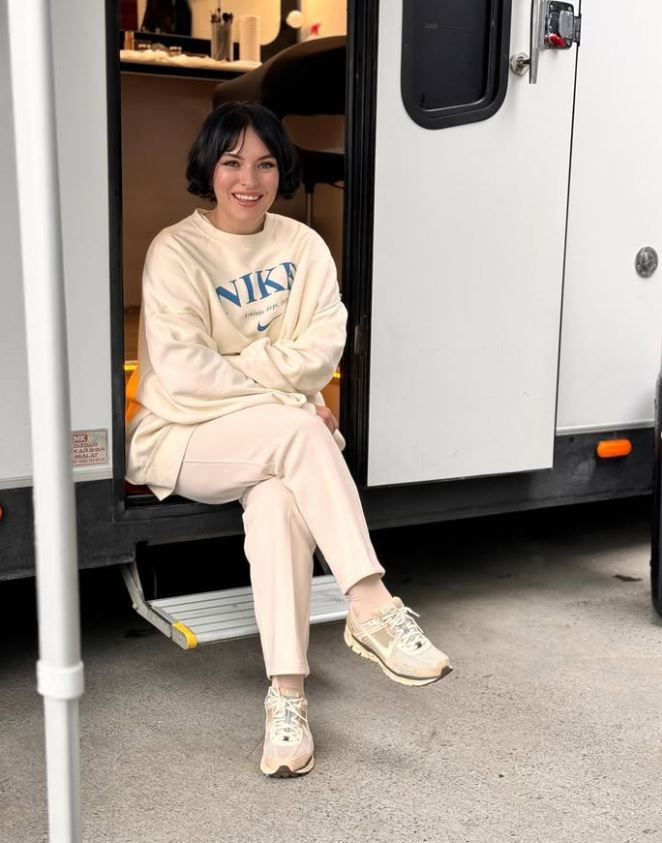 Enis Arıkan ‘Ezgi Mola' sorusuna bile katlanamadı: Daha düne kadar çifte kumrular gibiydiniz! - Resim: 36