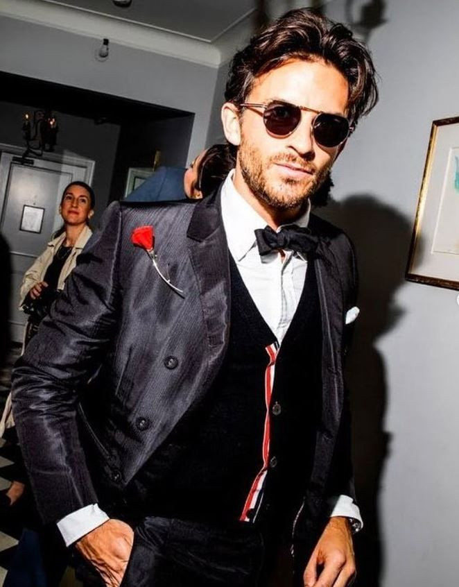 2025 yılının yaşayan en seksi erkeği Jonathan Bailey seçildi! Bridgerton ve Wicked’in yıldızı eşcinsel olduğunu açıklamıştı - Resim: 27