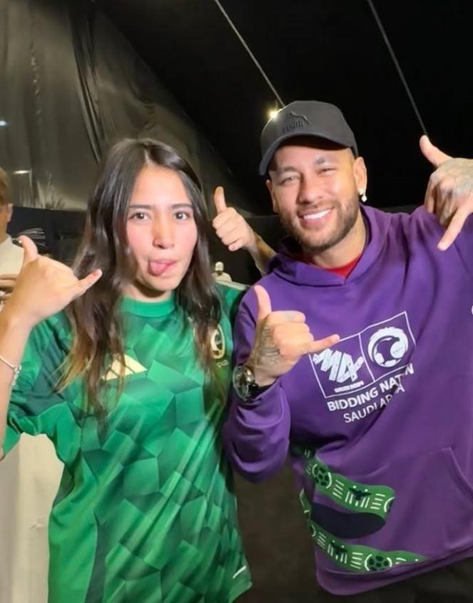 Efsaneler maçından sonra kabus! Meksikalı influencer Mercedes Roa arkadaşını kurtarmaya çalışırken bıçaklandı - Resim : 22