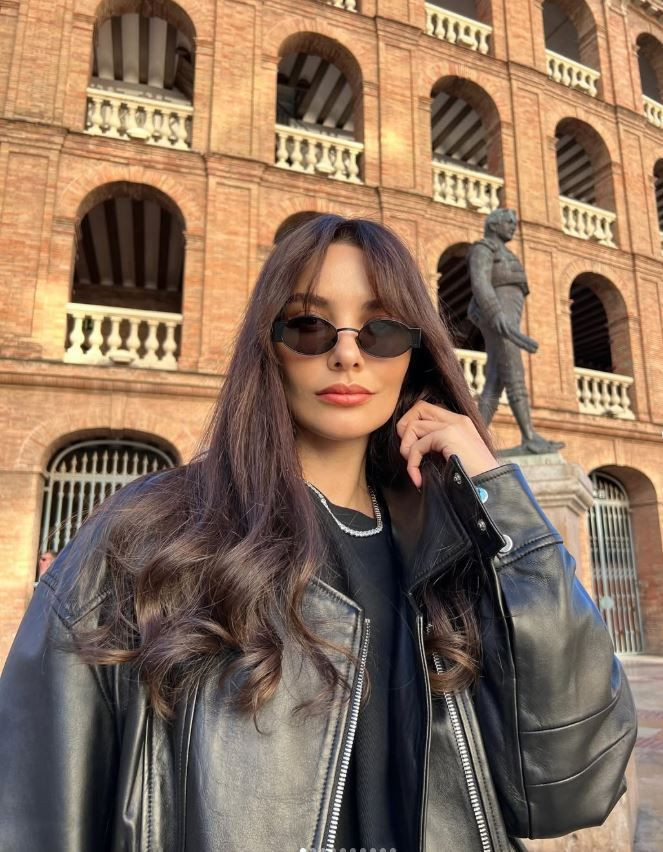 "Üvey Anne" dizisinin Serap Kutlu’su Hazal Filiz Küçükköse'dan estetik iddialarına tarihi kapak: Güzelliği tesadüf değilmiş! - Resim: 20