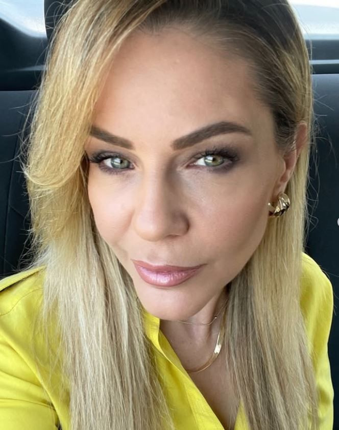 Mehmed Fetihler Sultanı’nın Halime Hatun'u Emine Ün’ün genç kalmasının sırrı ne? Kim der 48 yaşında! - Resim: 12