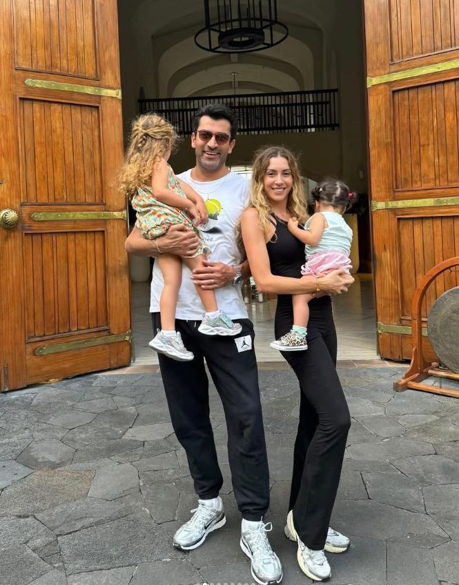 Sinem Kobal kızlarıyla doğayla baş başa: Mutluluk pozları mest etti! - Resim: 21