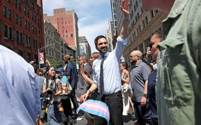 Trump’a yerel seçim şoku! New York’ta ilk Müslüman belediye başkanı Zohran Mamdani'den tarihi zafer! - Resim : 3