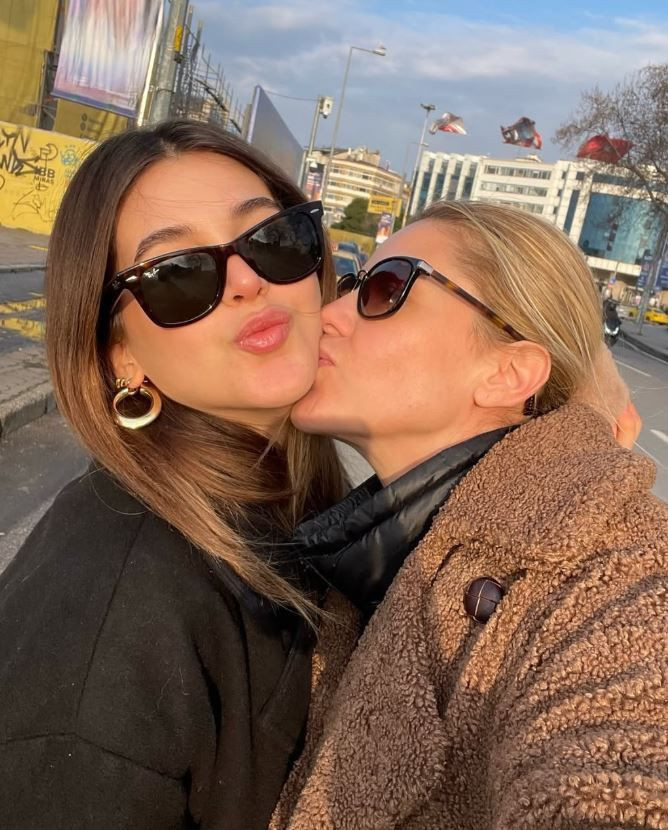 Mehmed Fetihler Sultanı’nın Halime Hatun'u Emine Ün’ün genç kalmasının sırrı ne? Kim der 48 yaşında! - Resim: 16