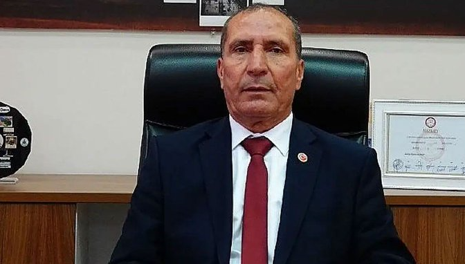 Bir belediye başkanı daha AKP'ye geçiyor - Resim : 1