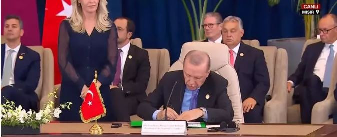 Tarihi ateşkes mutabakatı Trump'tan Erdoğan'a övgüler - Resim : 5