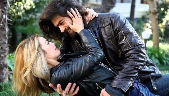 Maneviyata yönelmişti! Arka Sokaklar’ın Murat Komiser’i yıllar sonra ortaya çıktı! Hala karizma - Resim : 1