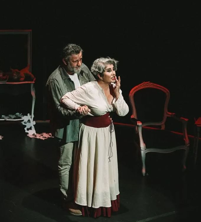 Ünlü oyuncu Devrim Yakut’tan kötü haber! Kansere yakalandı... Annesi de bu hastalıktan hayatını kaybetmiş - Resim: 1