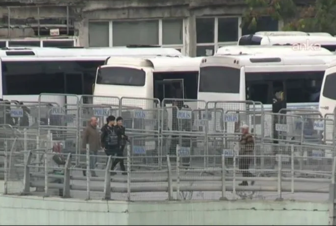 Ekrem İmamoğlu Çağlayan Adliyesi'nde! İfadesi başladı: İşte ilk sözleri - Resim : 9