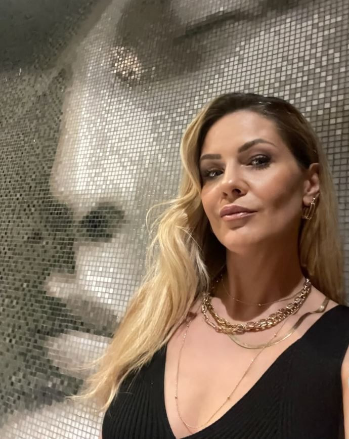 Mehmed Fetihler Sultanı’nın Halime Hatun'u Emine Ün’ün genç kalmasının sırrı ne? Kim der 48 yaşında! - Resim: 13