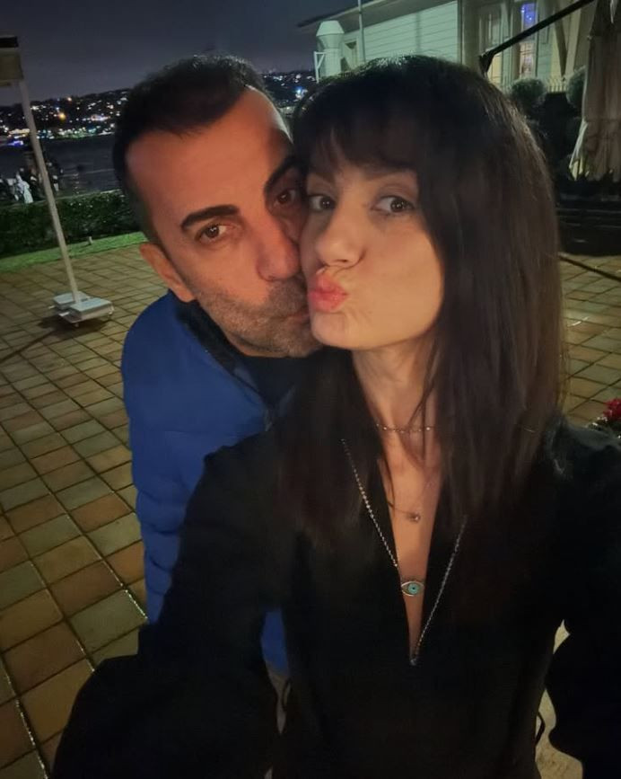 Ünlü oyuncu Emre Karayel’in ikinci paşası geldi: İşte bebeğin adı! - Resim: 18