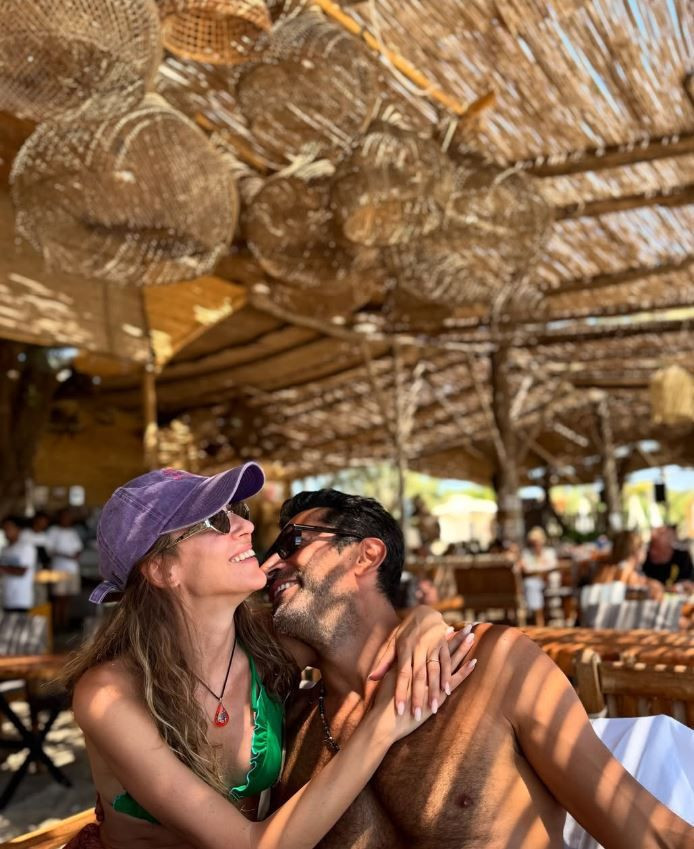 Sinem Kobal kızlarıyla doğayla baş başa: Mutluluk pozları mest etti! - Resim: 13