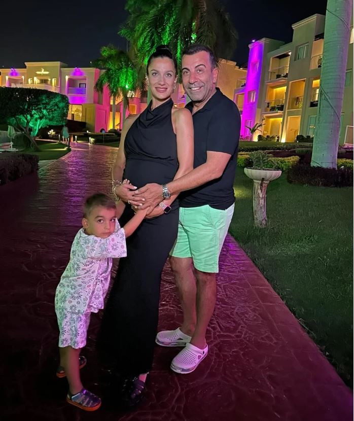 Ünlü oyuncu Emre Karayel’in ikinci paşası geldi: İşte bebeğin adı! - Resim: 1