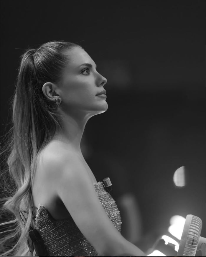 Eda Ece’den Şebnem Bozoklu’ya soğuk duş! Takip butonuna bastı: Neler oluyor? - Resim : 13