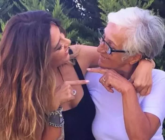 Gelinim Mutfakta sunucusu Aslı Hünel’in gözyaşları! Annesiz ilk doğum günü: Hep aklımdasın - Resim: 8