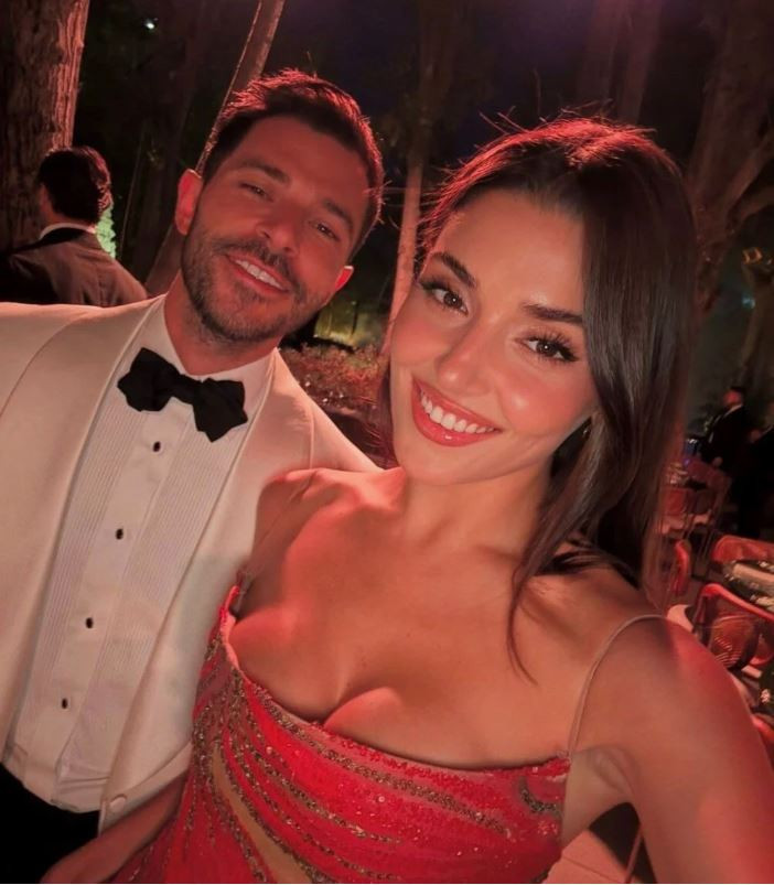 Hande Erçel ve Hakan Sabancı ayrılığında sürpriz adım! Sevenleri hayrete düştü - Resim : 8