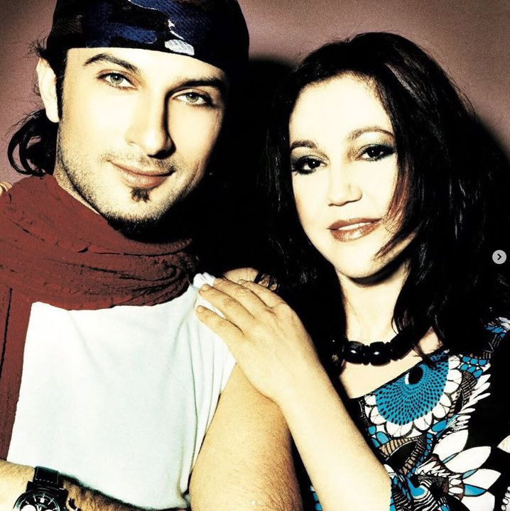 Beyazlar içindeki bu masum yüz kim? Sadece Türkiye değil, Dünya onu tanıyor! - Resim: 43