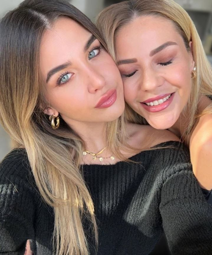 Mehmed Fetihler Sultanı’nın Halime Hatun'u Emine Ün’ün genç kalmasının sırrı ne? Kim der 48 yaşında! - Resim: 21