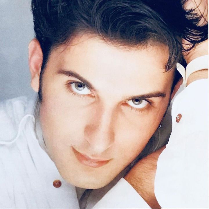 Beyazlar içindeki bu masum yüz kim? Sadece Türkiye değil, Dünya onu tanıyor! - Resim: 28