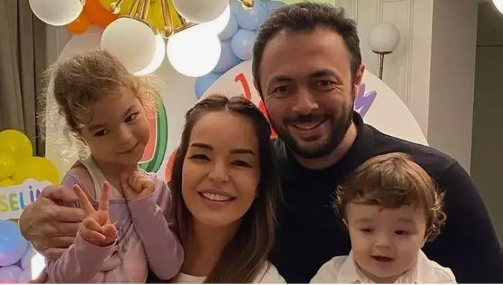 Bengü’den kırmızı kalpli paylaşım: Dedikodular alev aldı! Bir yıl sonra gelen o fotoğraf - Resim : 5