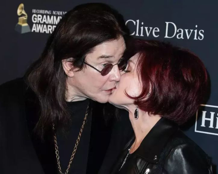 Rock efsanesi Ozzy Osbourne’un son sözleri ne? Sharon Osbourne gözyaşlarıyla anlattı: O gece ne oldu? - Resim : 1