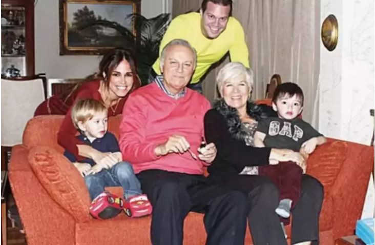 Yeşilçam’ın efsane jönü Ediz Hun 85 yaşında! Doğum günü paylaşımına beğeni yağdı - Resim : 12