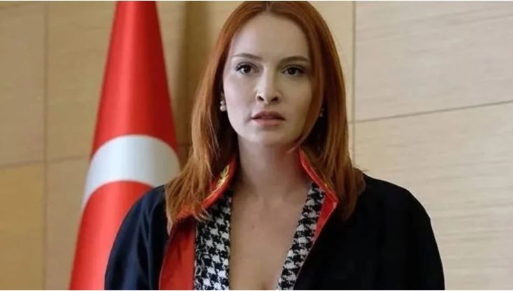 Yargı’nın ‘Hakim Neva’sı Başak Gümülcinelioğlu anne oldu! İşte bebeğine verdiği isim - Resim: 15