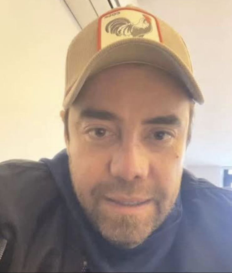 Ünlü şarkıcı Murat Dalkılıç'ın son hali hayranlarını endişelendirdi! 12. kez bıçak altına mı yattı? - Resim: 4